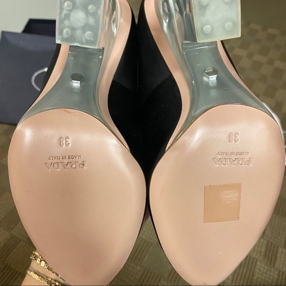 Authentic Prada heels - Picture 7 of 10